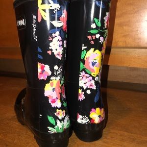 BRAND NEW Roma Boots